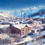 Préparez votre chalet en Haute-Savoie avant l’hiver : conseils d’entretien préventif, étanchéité des bois, terrasses et protection contre le gel Préparez votre chalet en Haute-Savoie avant l'hiver : conseils d'entretien préventif, étanchéité des bois, terrasses et protection contre le gel